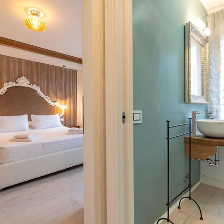 San Marco Suite By Bricola Apartments Venesia Bagian luar foto